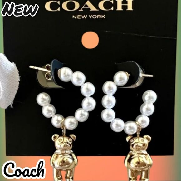 New NIB Luxury Coach Gold Bear & White Pearl Hoop Dangle Earrings - Picture 2 of 7